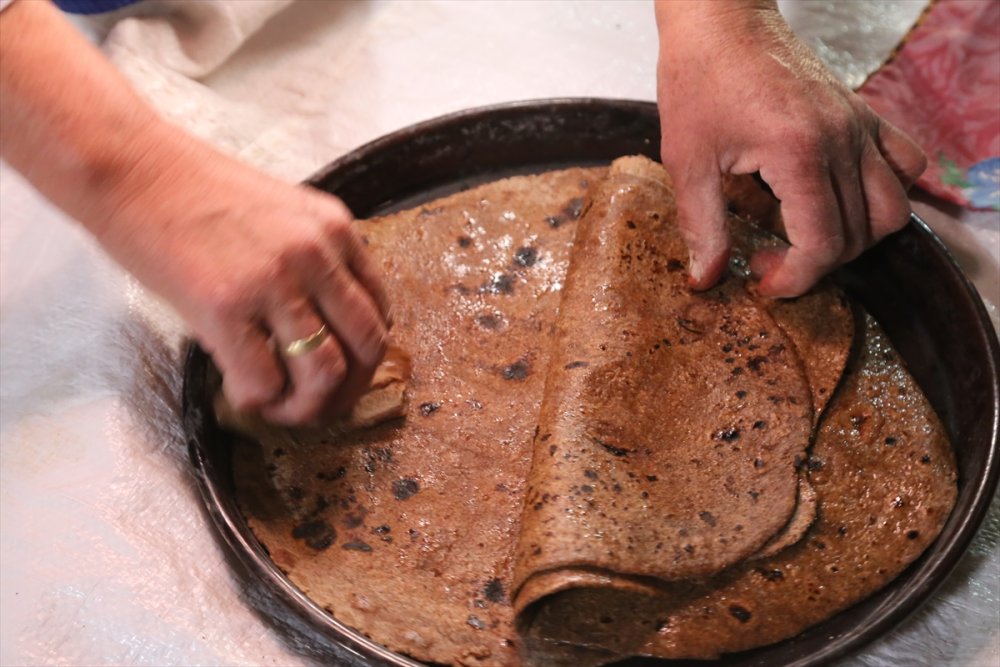 Yaban Armutlarının Yufkaya Dönüşüm Hikayesi