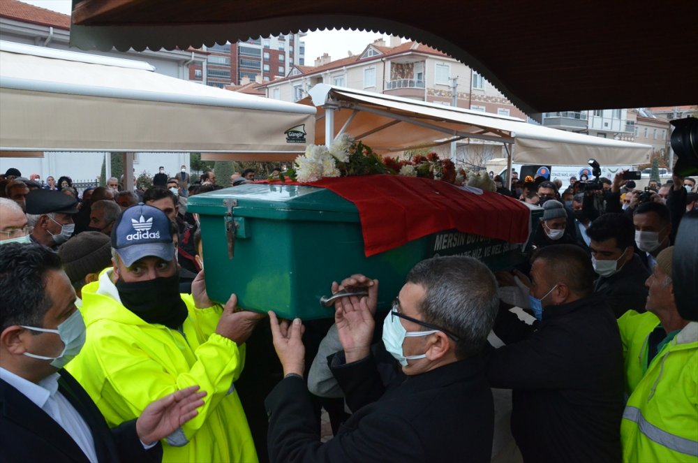 Müslüme Yağal'ın Cenazesi Karaman'da Toprağa Verildi