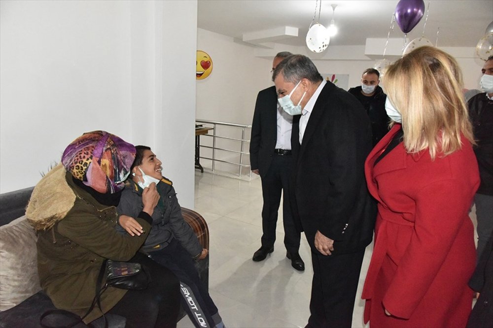 Mutlu Yüzler Eğitim Yardımlaşma Ve Dayanışma Derneğine Ziyaret