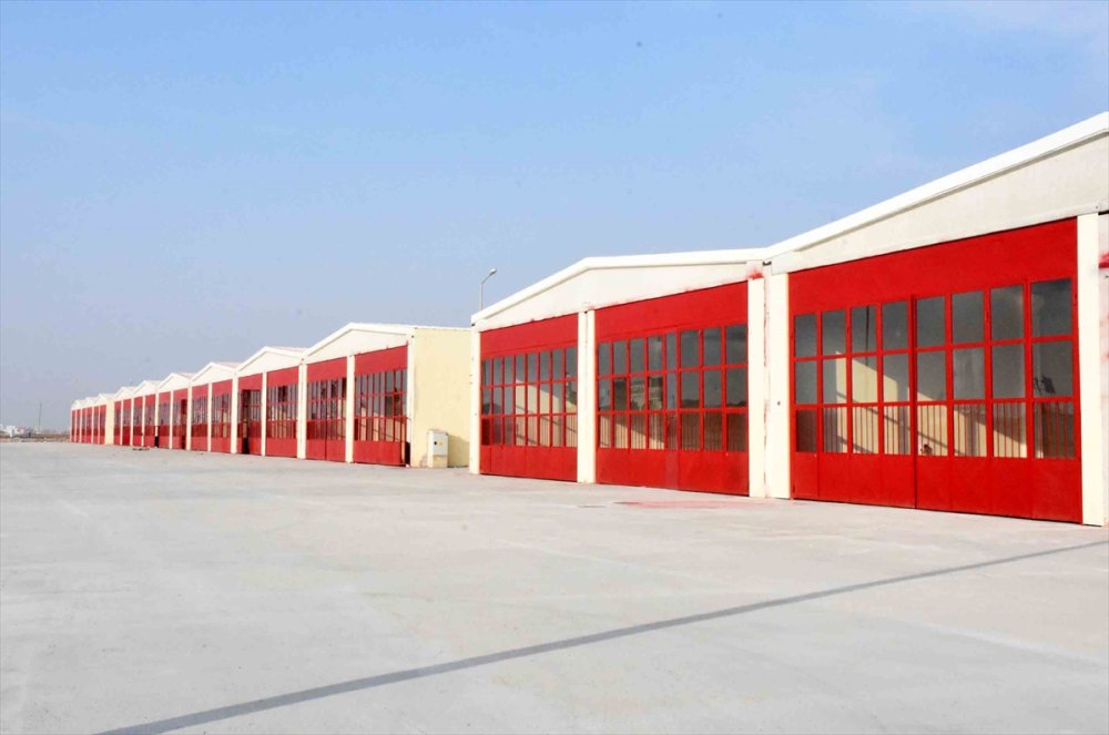 Aksaray'da Yapımı Tamamlanan 1620 Dükkan Hak Sahiplerine Teslim Ediliyor