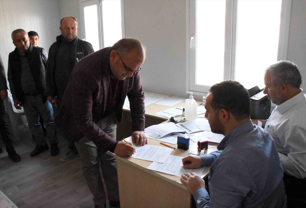 Aksaray'da Yapımı Tamamlanan 1620 Dükkan Hak Sahiplerine Teslim Ediliyor