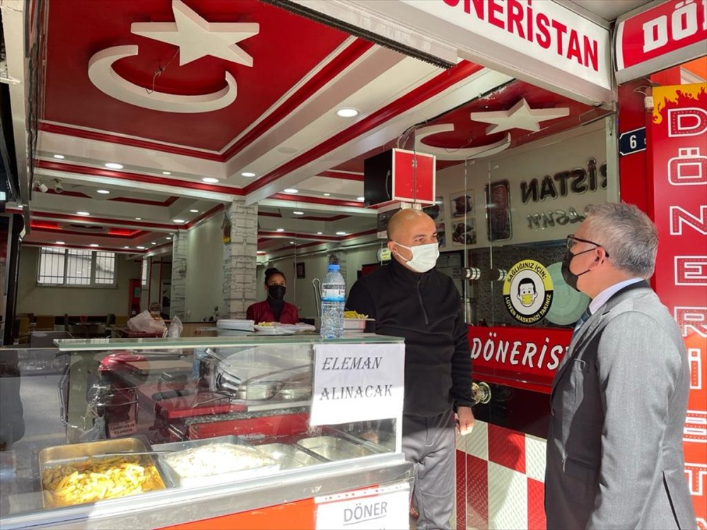 Niğde Valisi Şimşek, Esnafı Ziyaret Etti