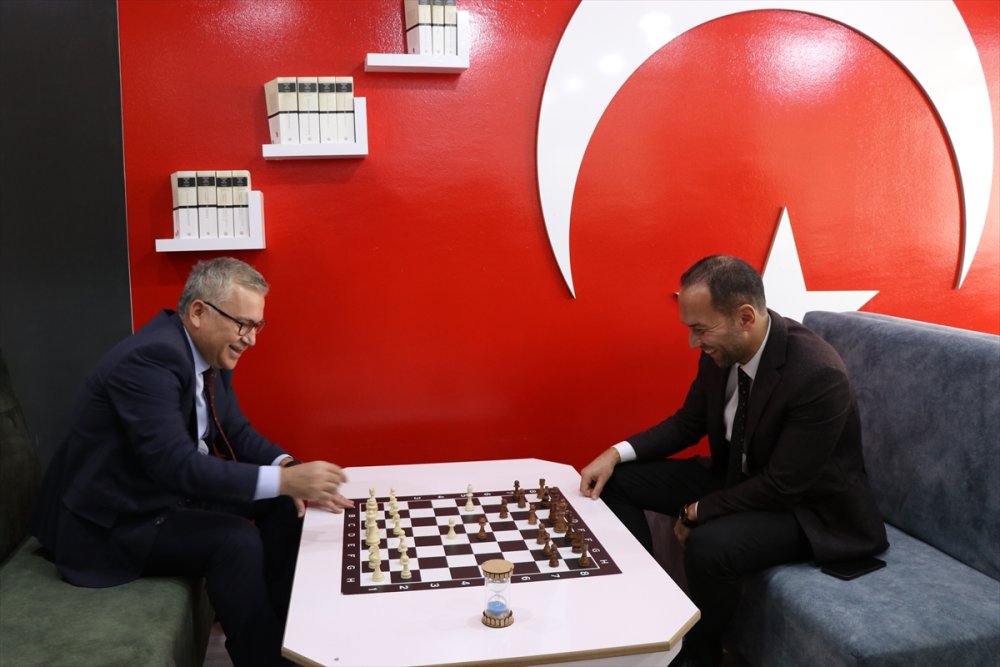 Niğde'de "Yeni Nesil Öğretmenler Odası" Ve "Z Kütüphane" Açılışı