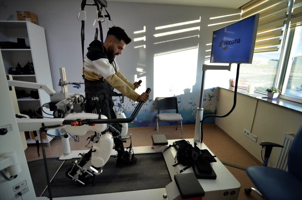 Konyalı Genç Azmiyle Hayata Tutunmaya Çalışıyor