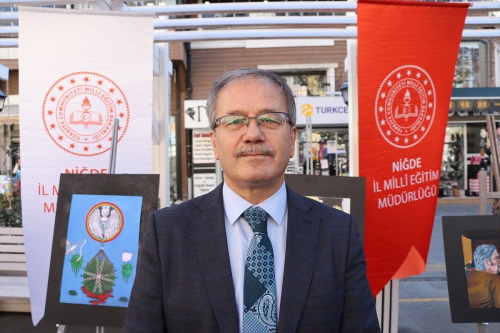 Niğde'de Öğrenciler Yaptıkları Resimlerle Kovid-19'u Anlattılar