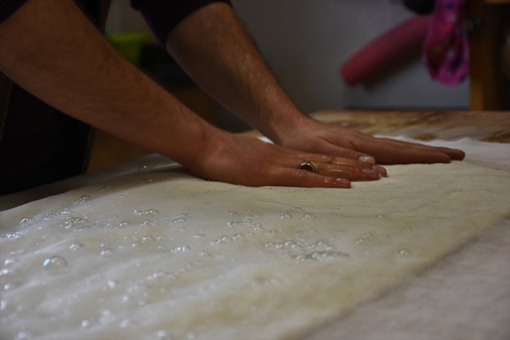 Keçe Usta Ellerde Şekil Alıyor