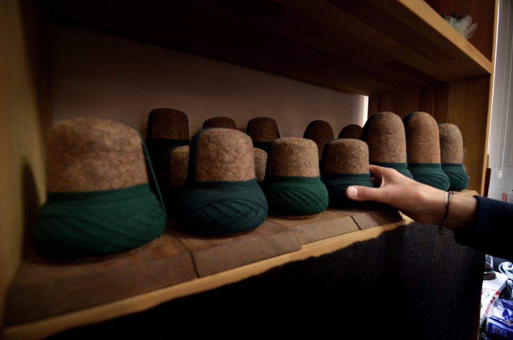 Keçe Usta Ellerde Şekil Alıyor