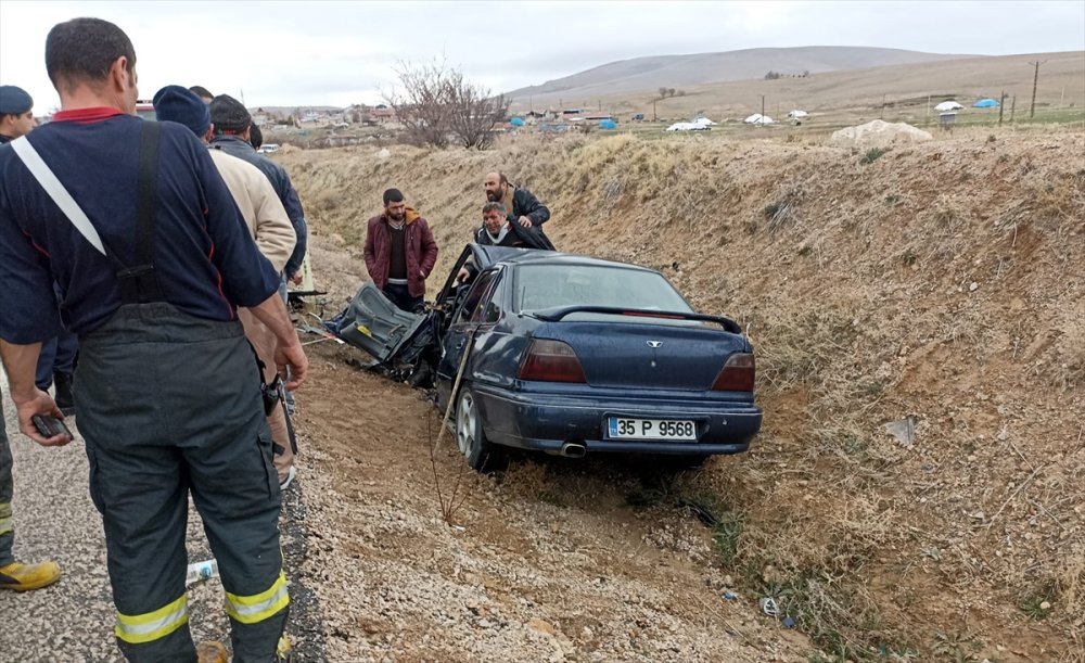 Konya'daki Kazada Belediye Başkanı Yaralandı
