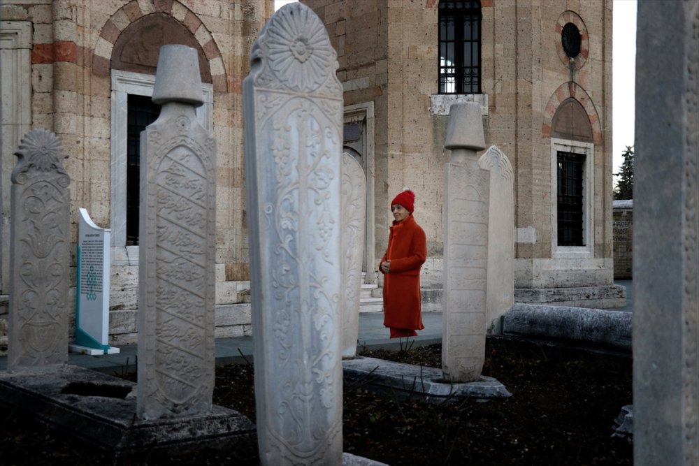 Mevlana'nın "Gel" Çağrısıyla Arjantin'den Konya'ya Yerleşti