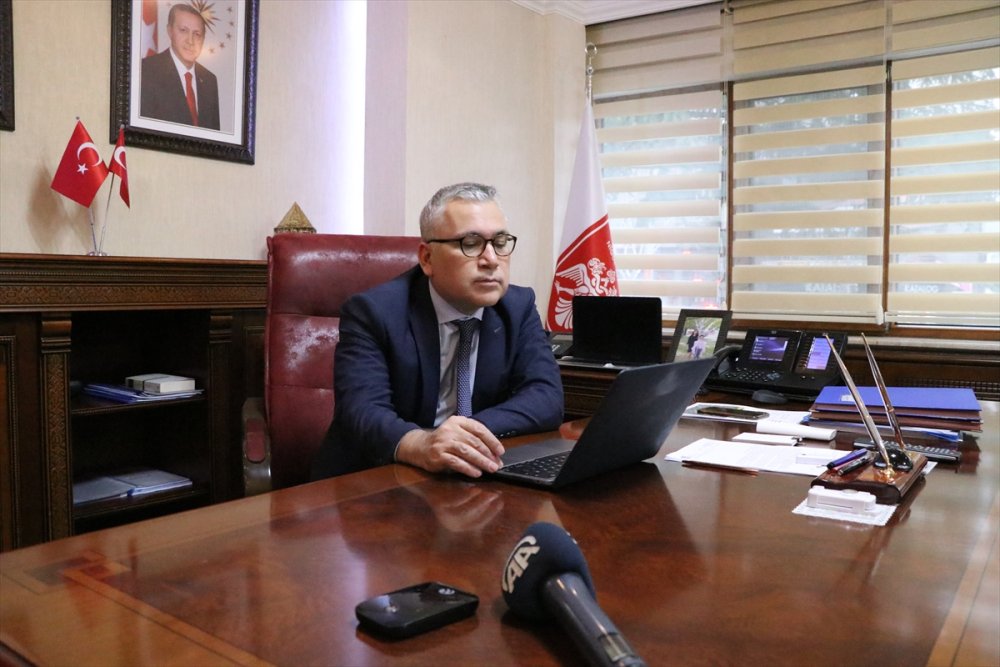 Niğde Valisi Şimşek, AA'nın "Yılın Fotoğrafları" Oylamasına Katıldı