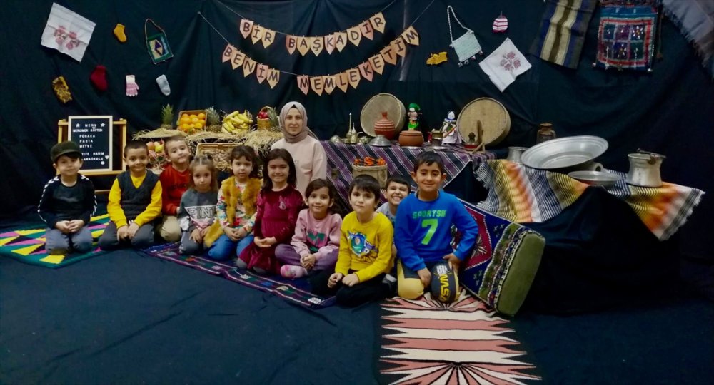 Eskil İlçesinde Yerli Malı Haftası Etkinliği Düzenledi