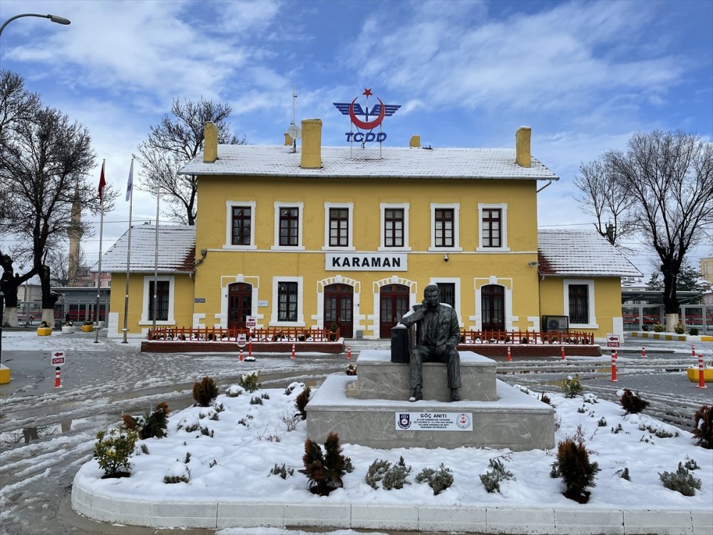 Karaman'da Kar ve Yağmur Yağışlı Bir Gün