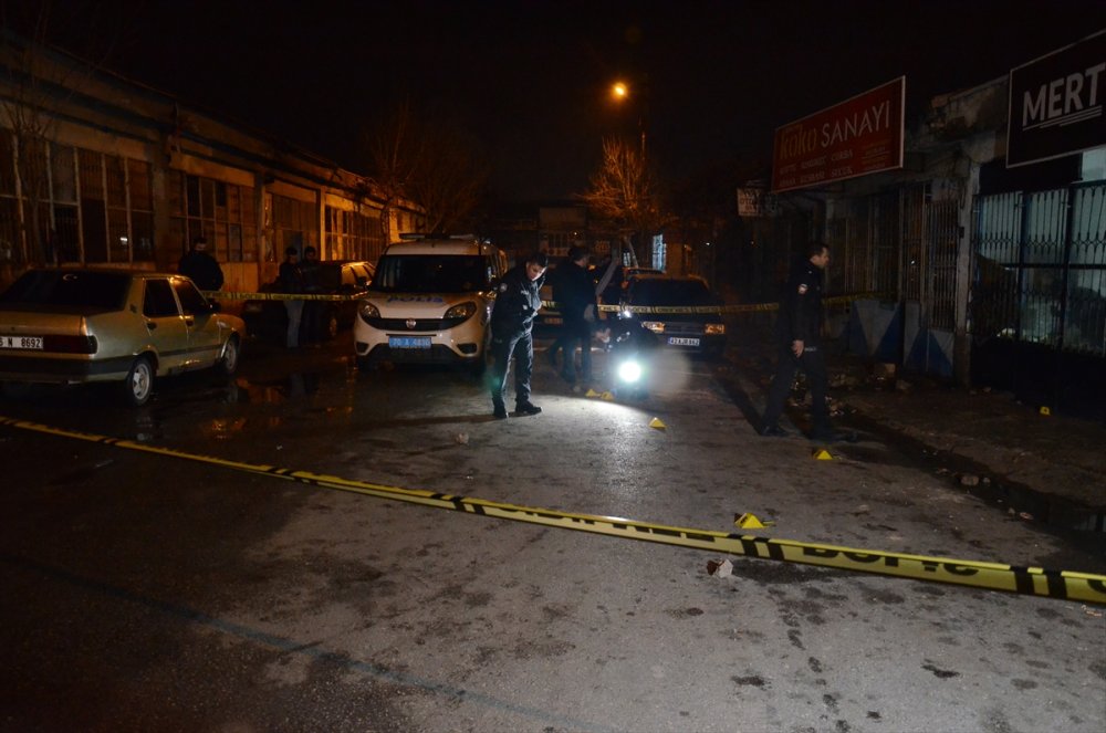 Karaman'da Silahlı Kavgada 2 Kişi Yaralandı