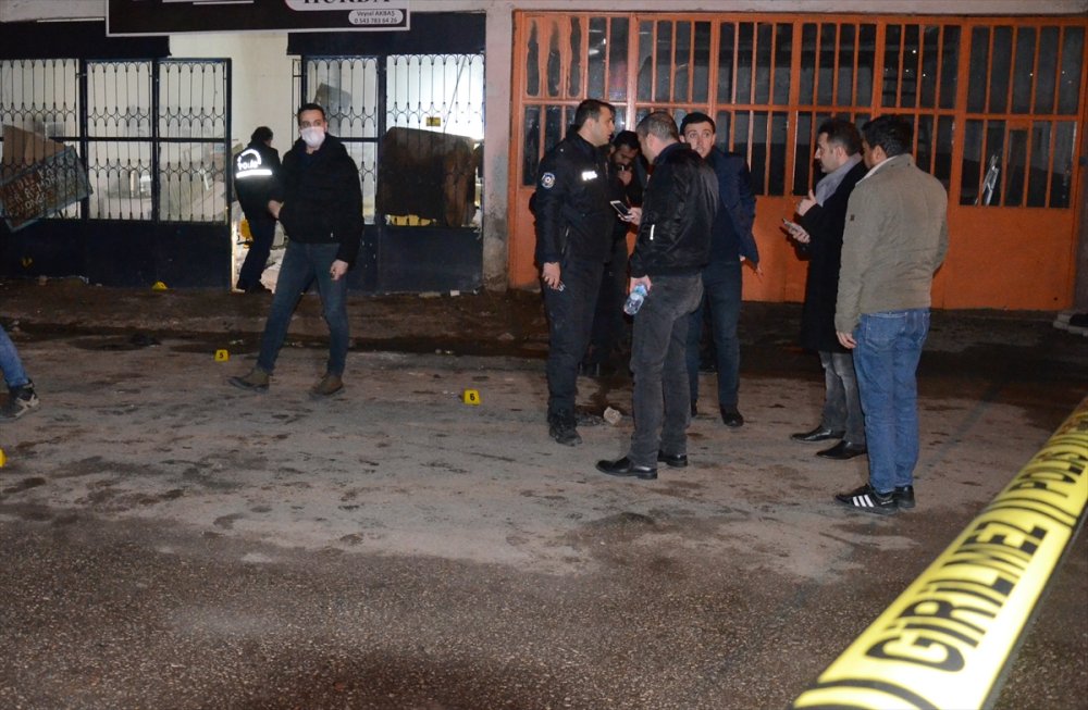 Karaman'da Silahlı Kavgada 2 Kişi Yaralandı