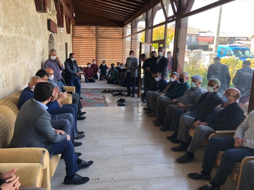 Eskil Kaymakamı Yunus Coşkun'dan Köylere Ziyaret