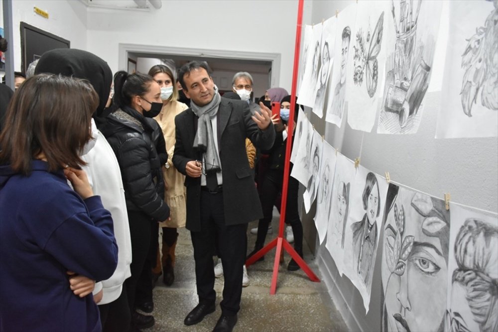 Karaman Milli Eğitim Müdürü Çalışkan Karaman Lisesi'nde Açılışlara Katıldı