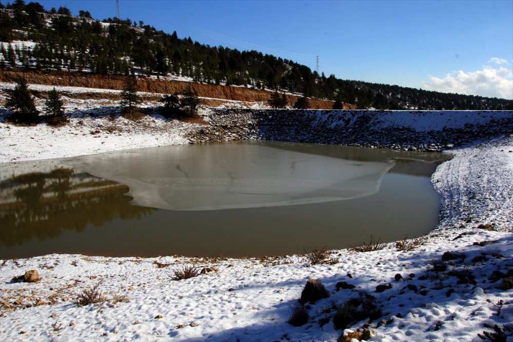 Mersin'de Soğuk Hava Ve Kar Yağışı Etkili Oldu