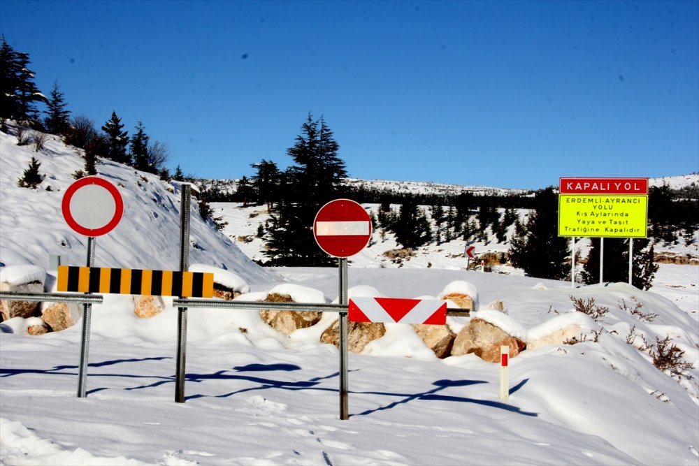 Mersin'de Soğuk Hava Ve Kar Yağışı Etkili Oldu