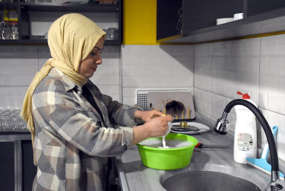 Aksaray'da Kadın Girişimci KOSGEB Desteğiyle İşine Kavuştu