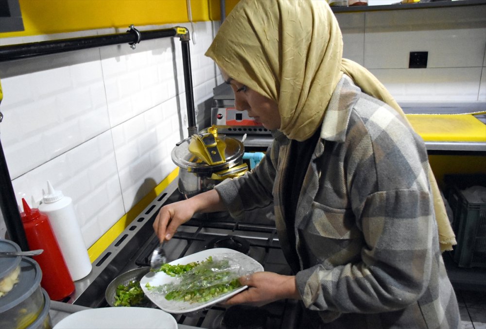 Aksaray'da Kadın Girişimci KOSGEB Desteğiyle İşine Kavuştu
