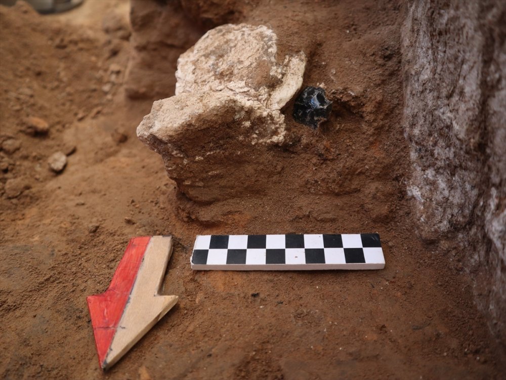 Çatalhöyük'te 8 Bin 500 Yıllık Mermer Heykelcik Bulundu