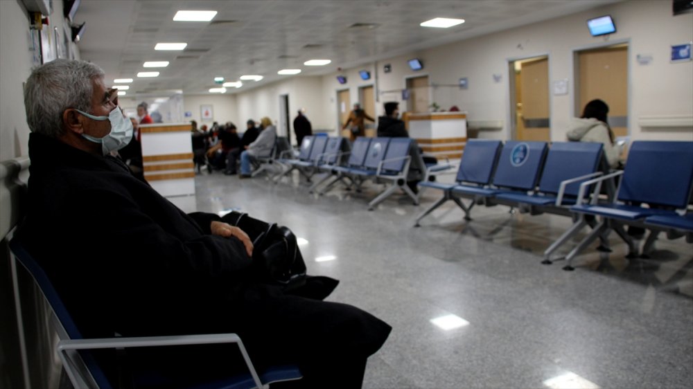 Viral Enfeksiyonlar "Mevsimsel" Etkiyle Arttı