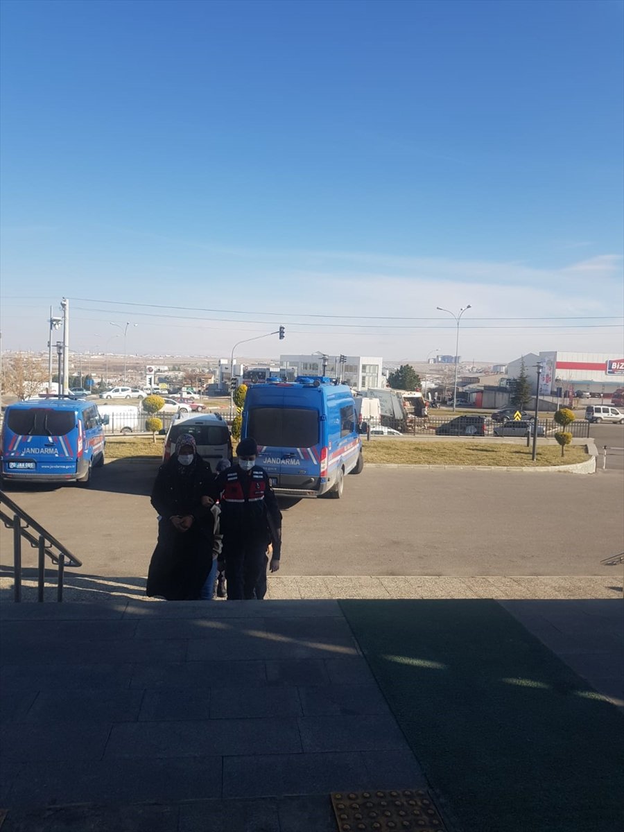 Karaman'da Jandarma Ekiplerinden Güvenlik Uygulaması