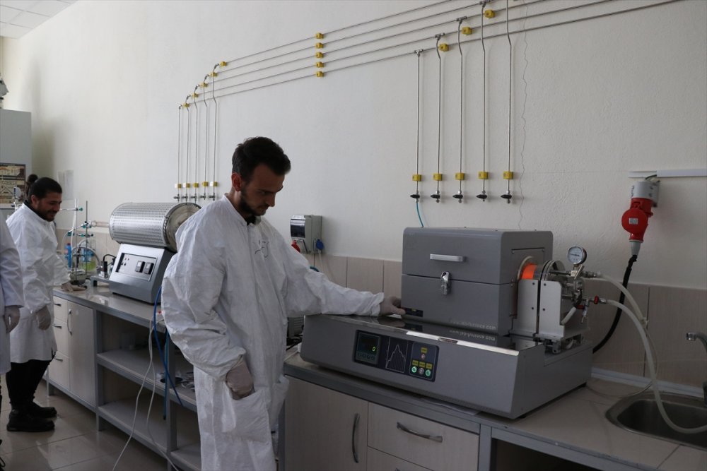 Niğde'de Organik Atıklardan Nano Malzeme Üretimi