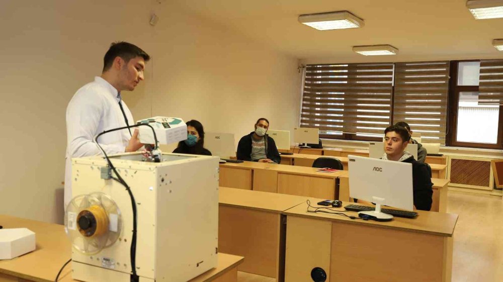 Konyalılar KOMEK İle Birçok Alanda Eğitim Alıyor