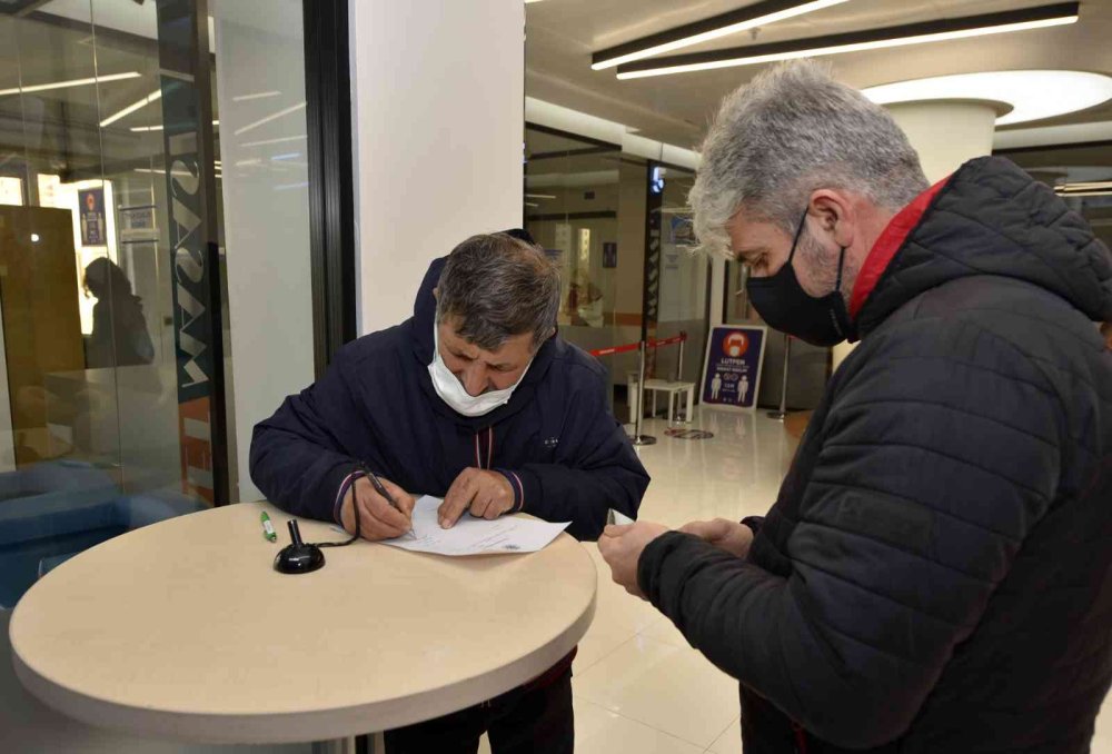 Selçuklu Belediyesine 2021'de 140 Bin Başvuru Gerçekleşti