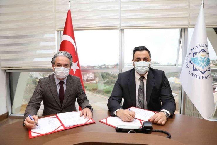 Alkü’de İşçiler İçin Toplu Sözleşme