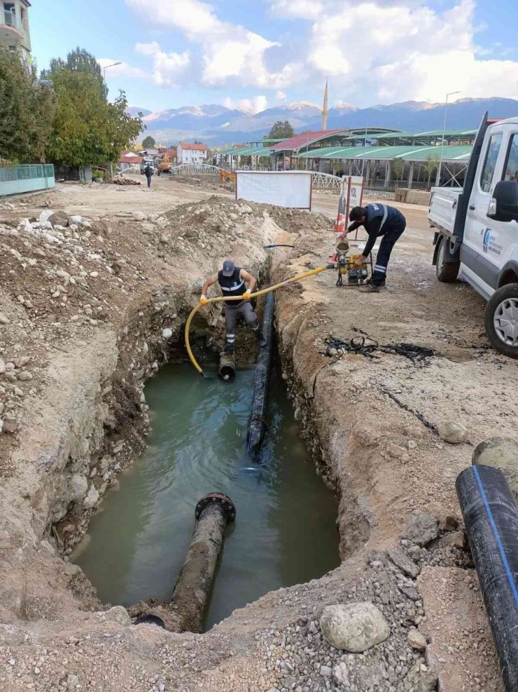 Elmalı’da 4 Mahallenin İçme Suyu Sorunu Çözüldü