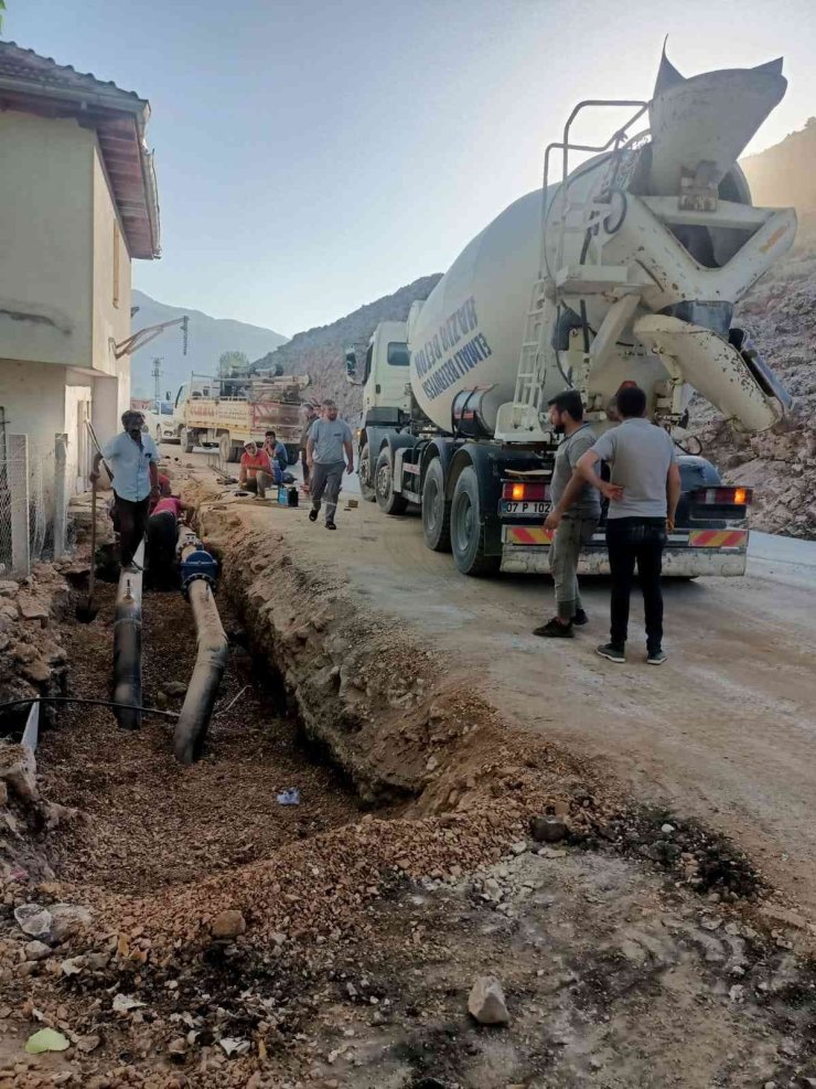 Elmalı’da 4 Mahallenin İçme Suyu Sorunu Çözüldü