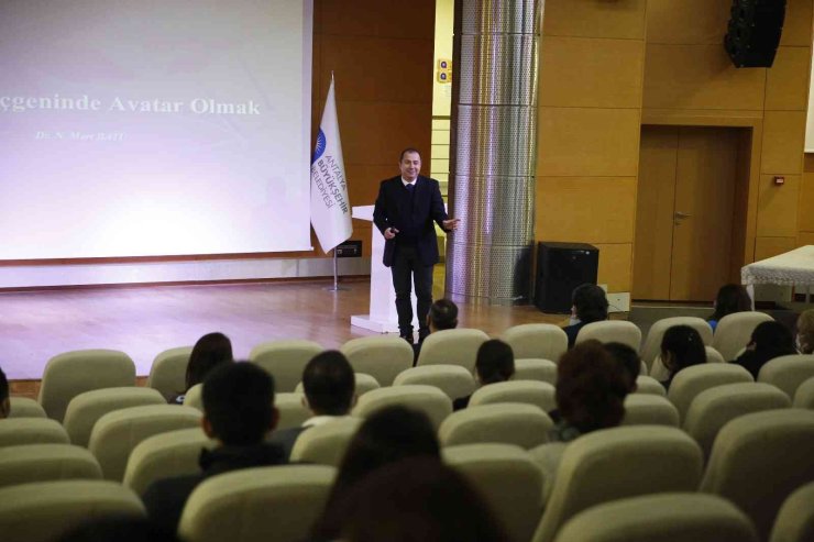 Büyükşehir Personeline Etkili İletişim Semineri