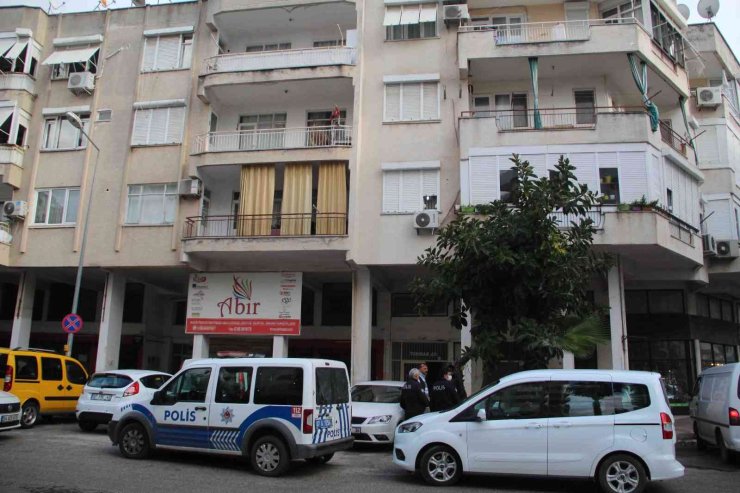 Uyumak İçin Girdiği Binada Ölü Bulundu