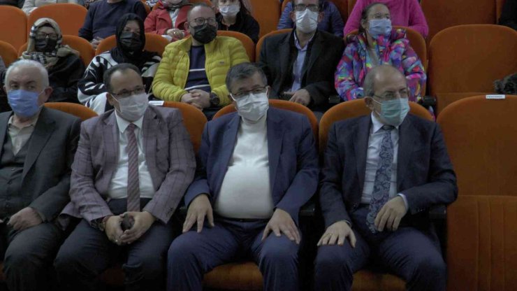 Yazar Hayati İnanç Velilerle Buluştu