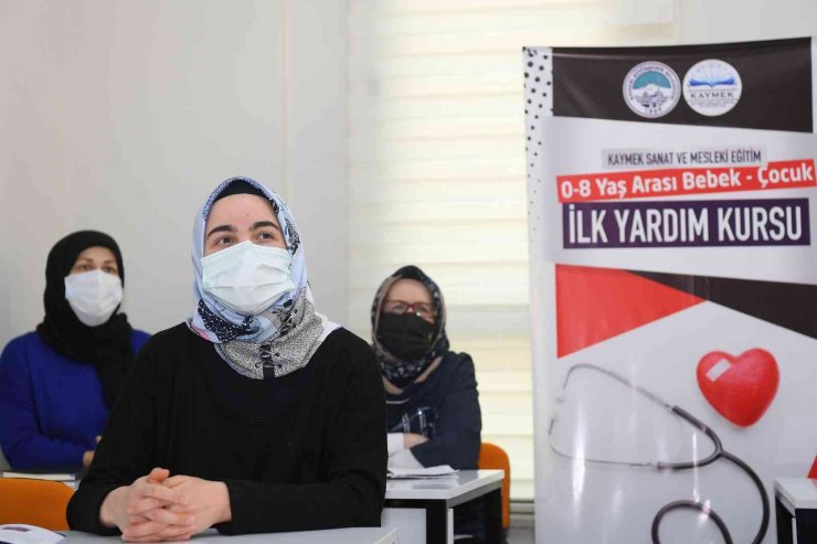 Kaymek’in 0-8 Yaş Bebek Ve Çocuk İlk Yardım Kursu Başladı