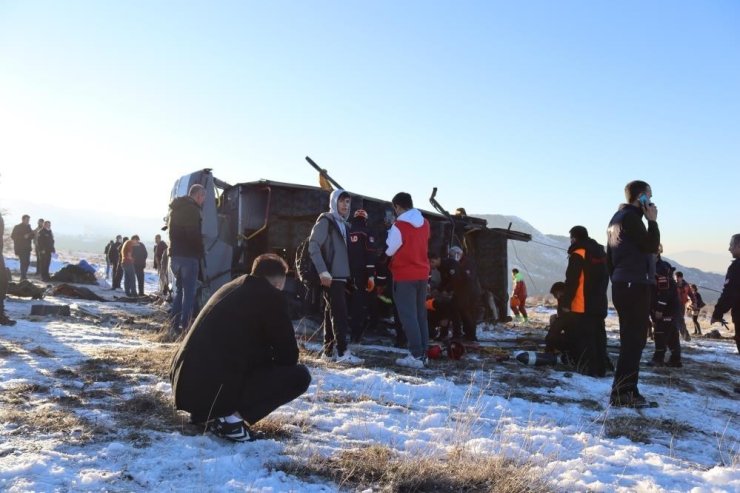 Kayseri’de 2 Öğrencinin Öldüğü Korkunç Kazanın Görüntüsü Ortaya Çıktı