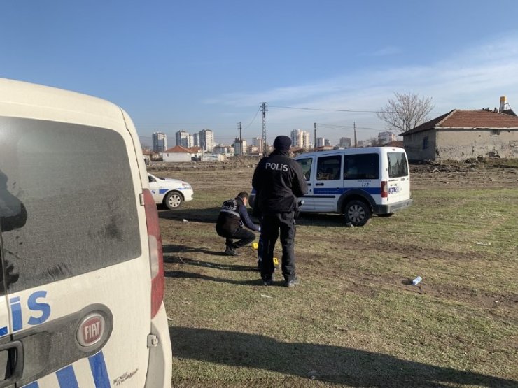 Silahlı Saldırıya Uğrayan Şahıs İki Bacağından Yaralandı