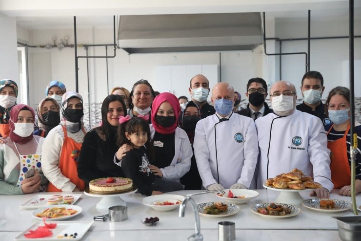 Kocasinan’da Profesyonel Aşçılar Yetişiyor