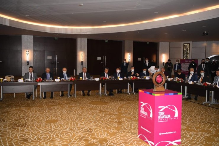 Vali Yazıcı: "antalya’da Bu Yıl Pedallar İklim Sorunu İçin Dönecek"