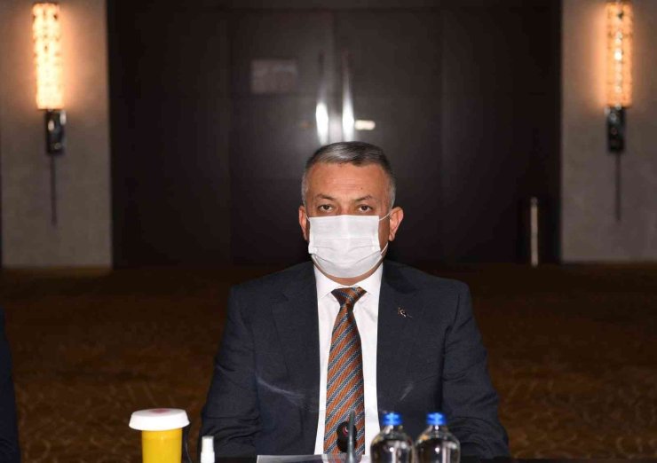 Vali Yazıcı: "antalya’da Bu Yıl Pedallar İklim Sorunu İçin Dönecek"