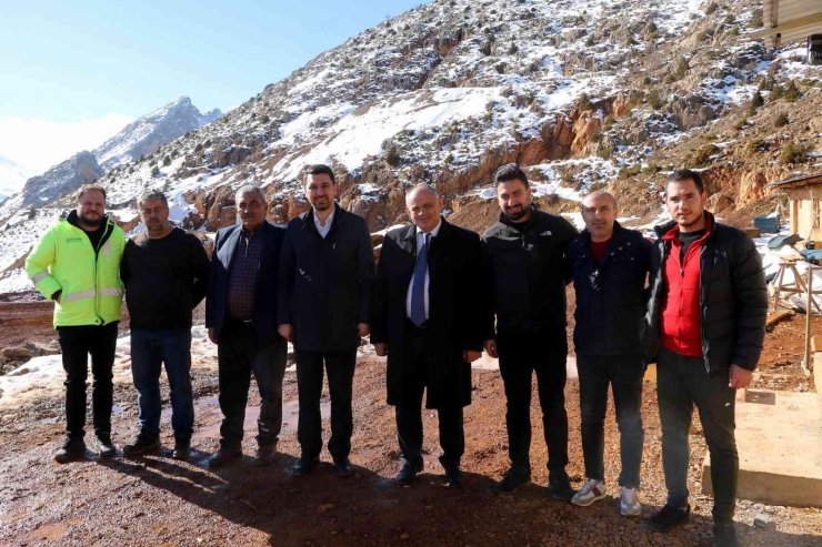 Başkan Öztürk Maden İşçilerini Ziyaret Etti