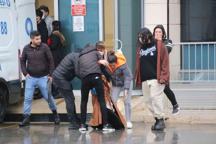 İki Sevgilinin Tartışmasında Hayatını Kaybeden Edanur’ın Cenazesi Gözyaşları Arasında Teslim Alındı