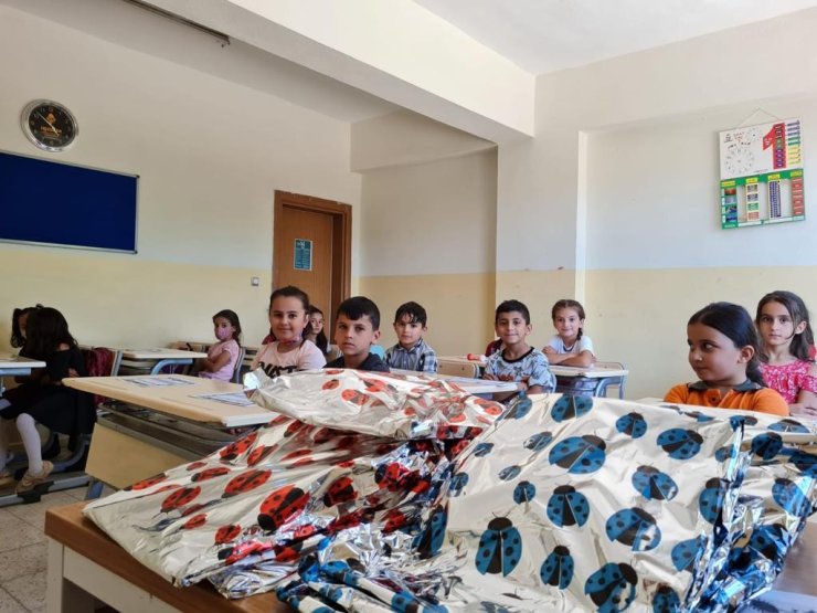 4 Ayda Bin 500’den Fazla Çocuğa Yardım Eli Uzattı