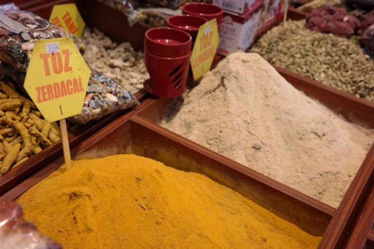 “virüse Karşı Koruyucu Madde Girmemiş Gıdalarla Doğal Beslenmeliyiz”