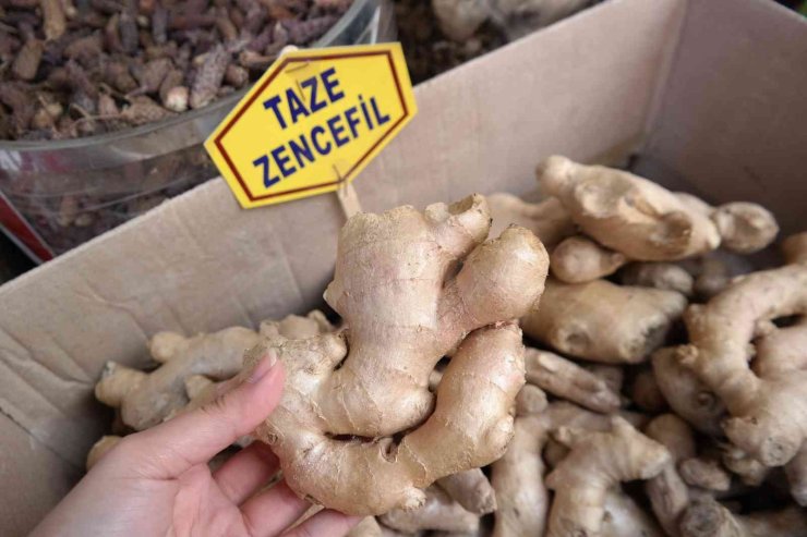 “virüse Karşı Koruyucu Madde Girmemiş Gıdalarla Doğal Beslenmeliyiz”