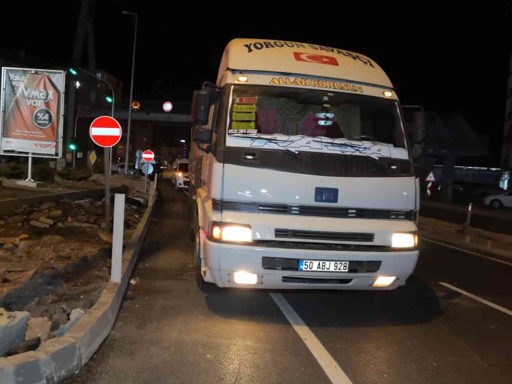 Aksaray'da Polisten Kaçış Kötü Bitti