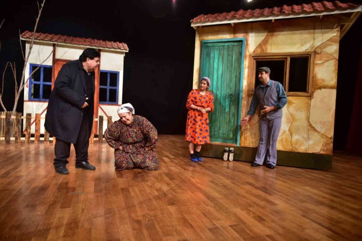 ‘nalınlar’ Kbt Sahnesinde