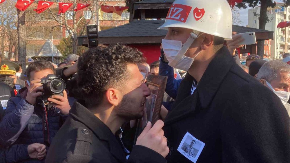 Mersinli Şehidi Binler Uğurladı